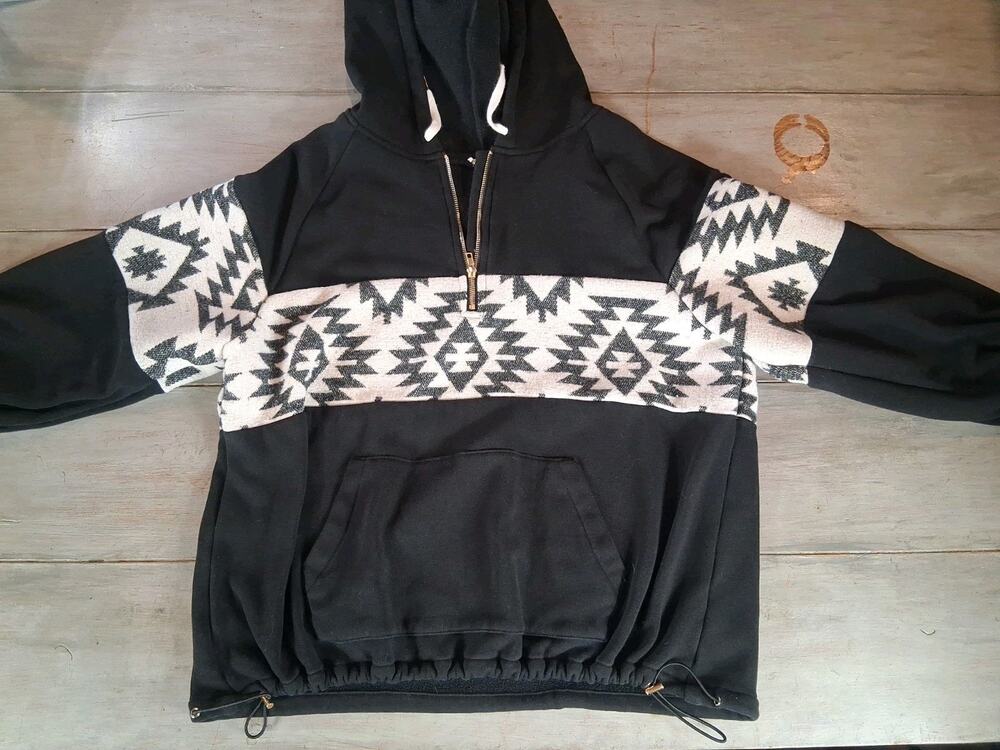 Mainstrip Aztec Ethinic Quarterzip Pullover Hoodie Size Large Cinch Waist